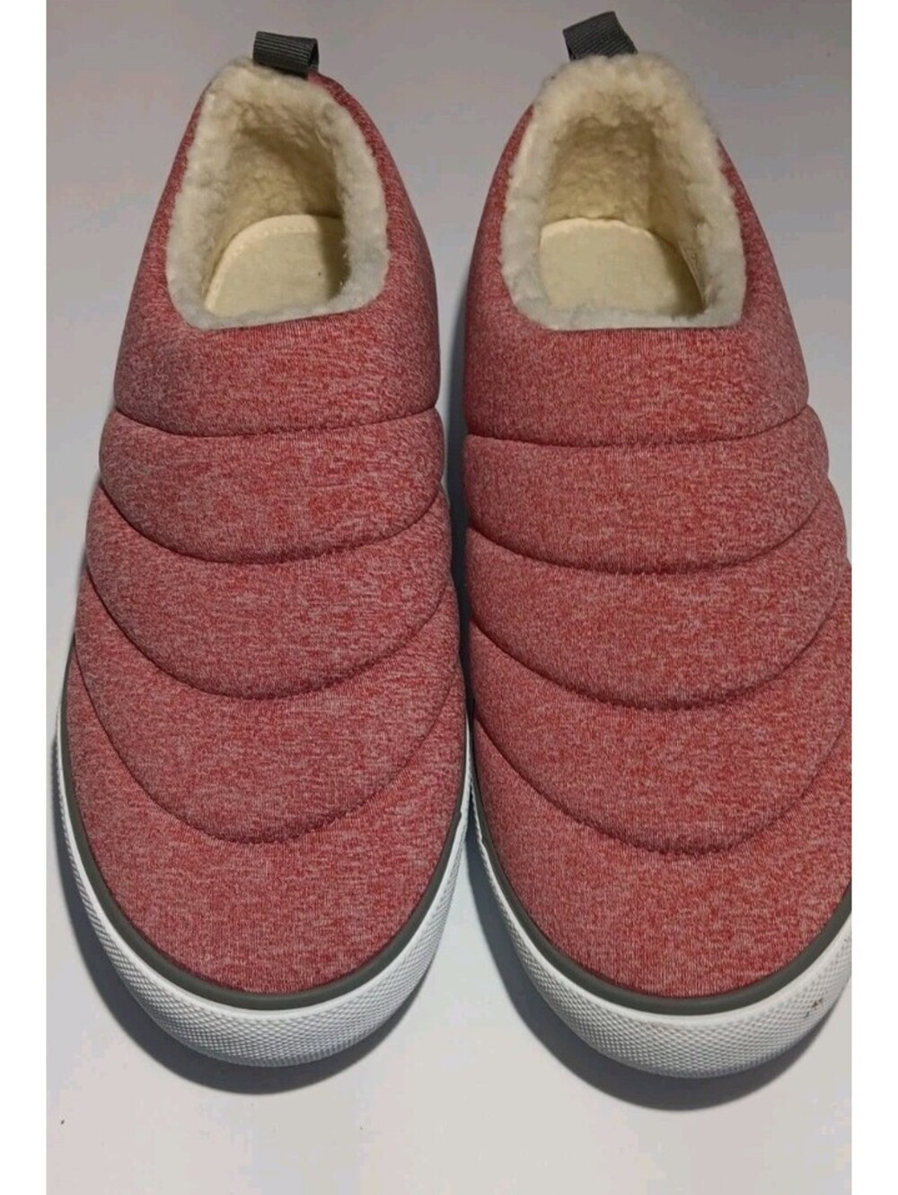 Hurley Slip Ons 8 M Red shoes